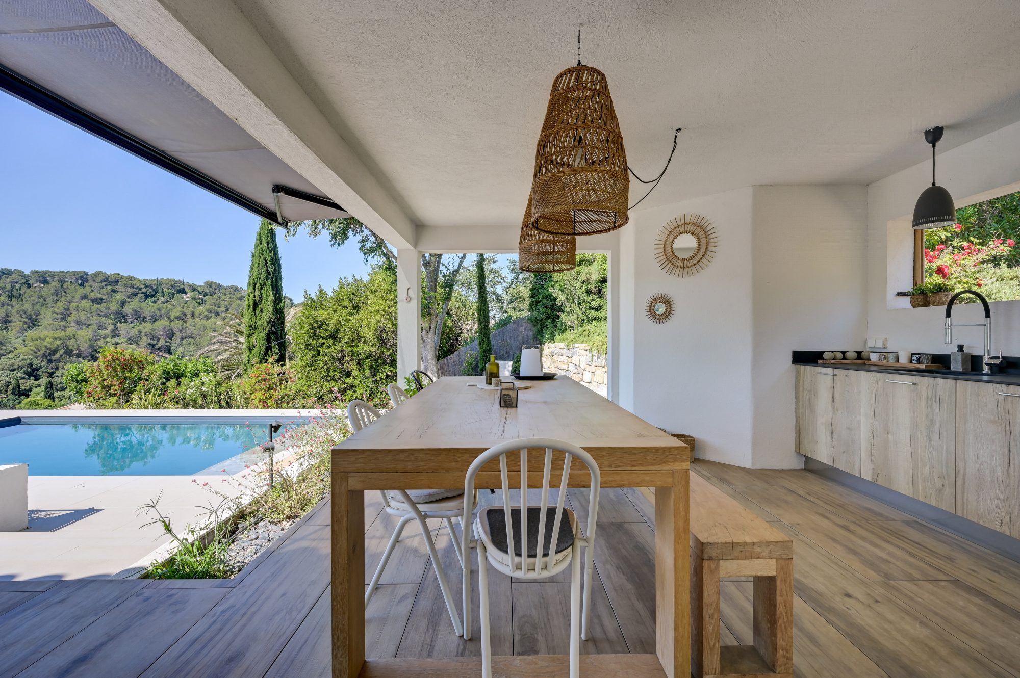 Maison à vendre à Aix-en-Provence, 240 m²