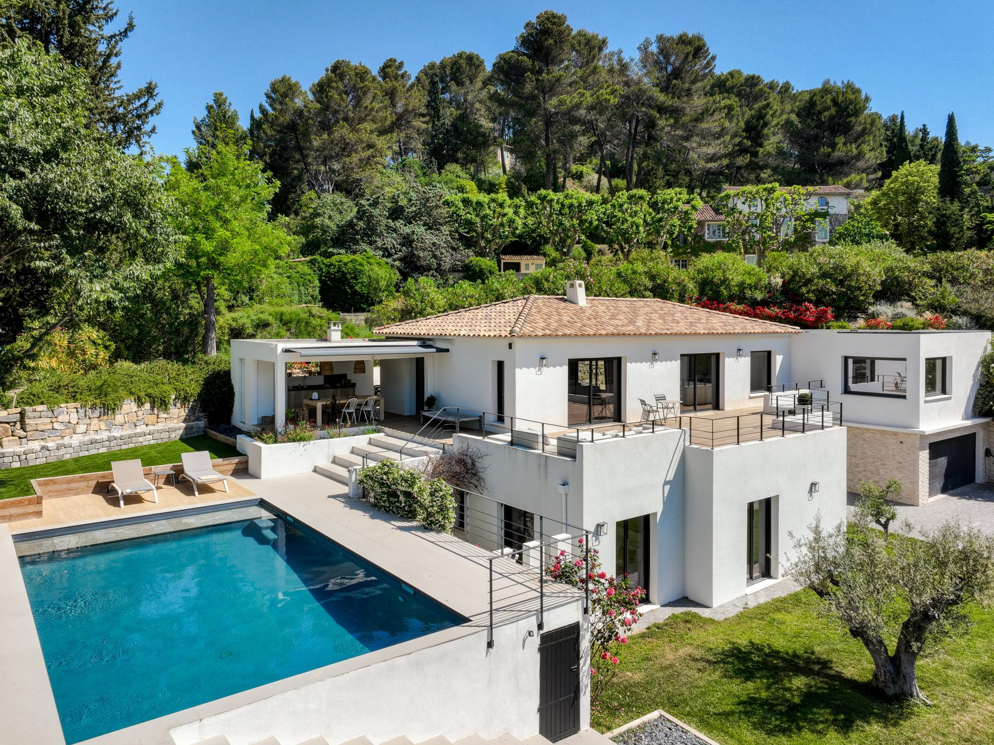 Contemporary House - Aix-en-Provence - 3,150,000 € 2