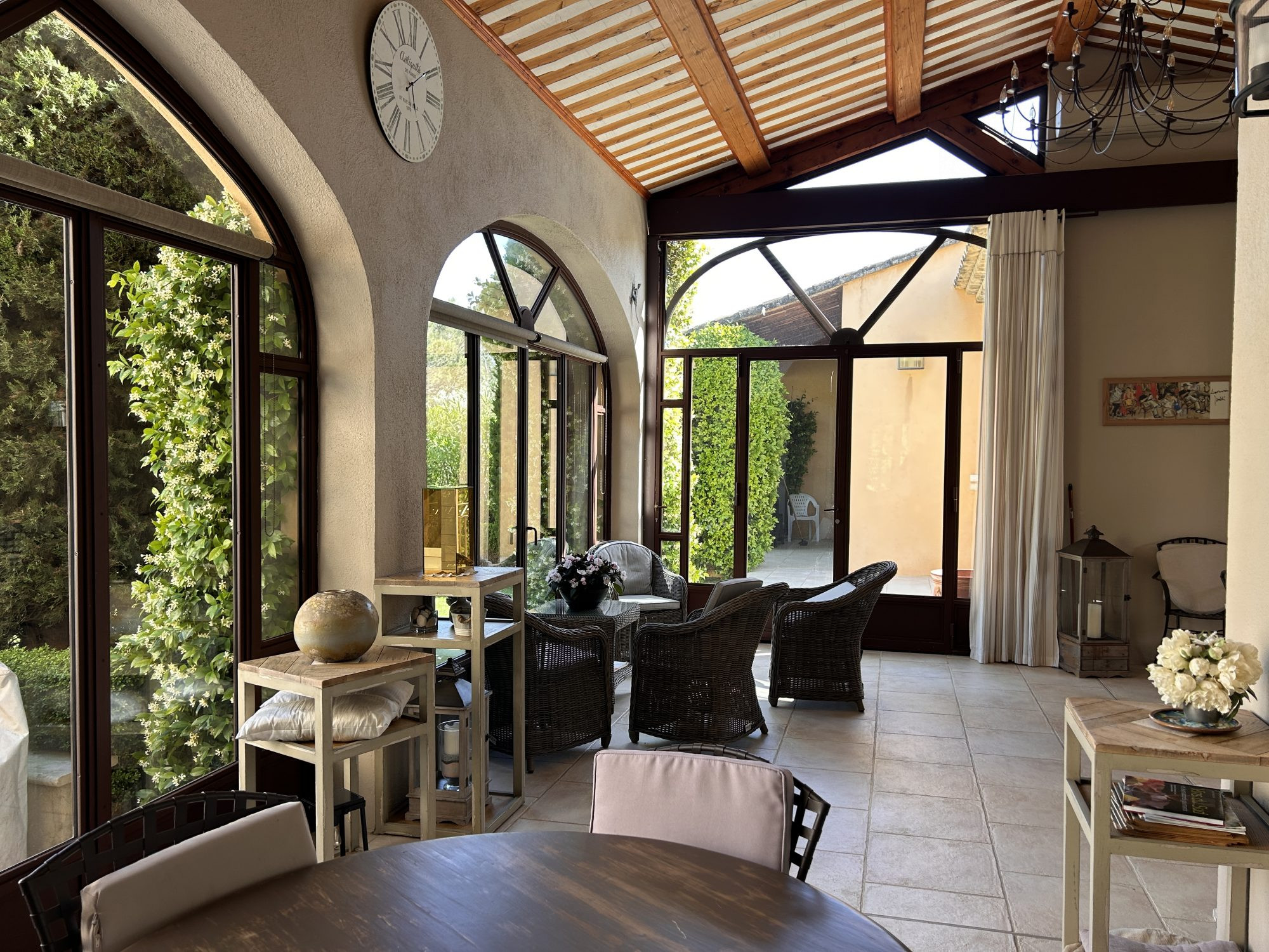 Maison à vendre à Mallemort, 294 m²