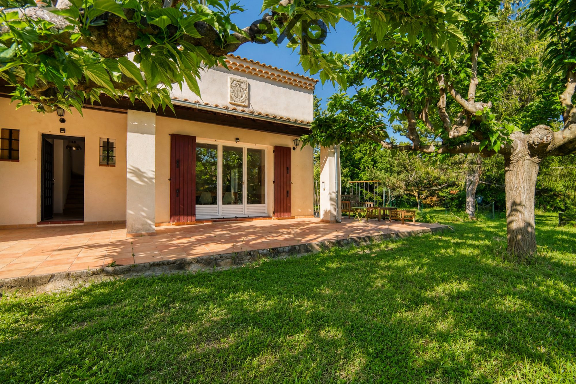 Maison à vendre à Villelaure, 181 m²