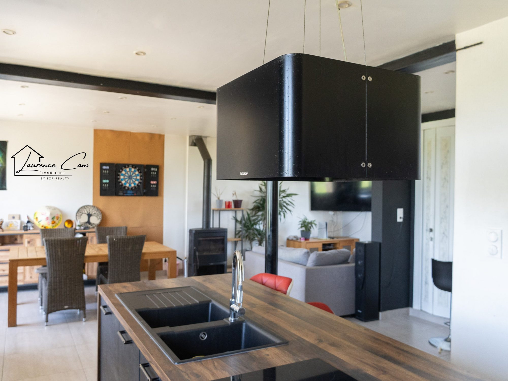 Plouguerneau – Maison rénovée sur sous-sol complet avec grand terrain