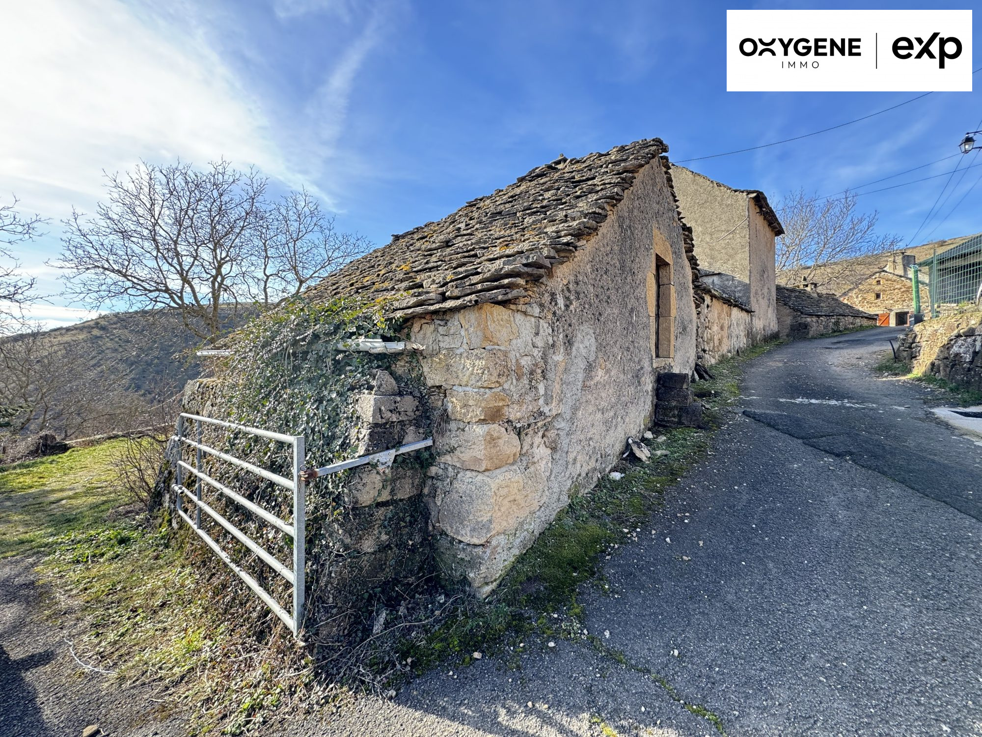Corps de ferme cévenol avec 36,8 hectares libres de bail – Parc National des Cévennes