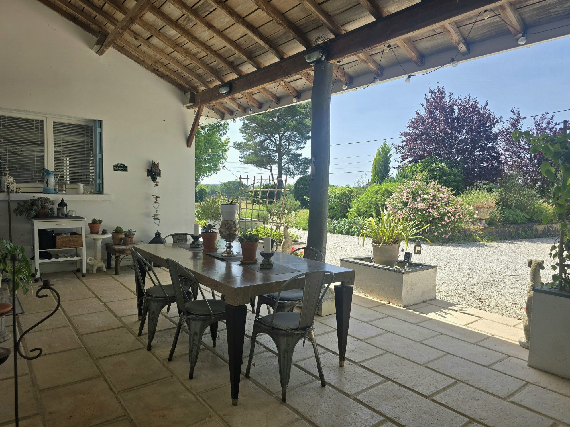 Maison 10 pièces 210 m² · à Édon · 210 m² · 368 900 €