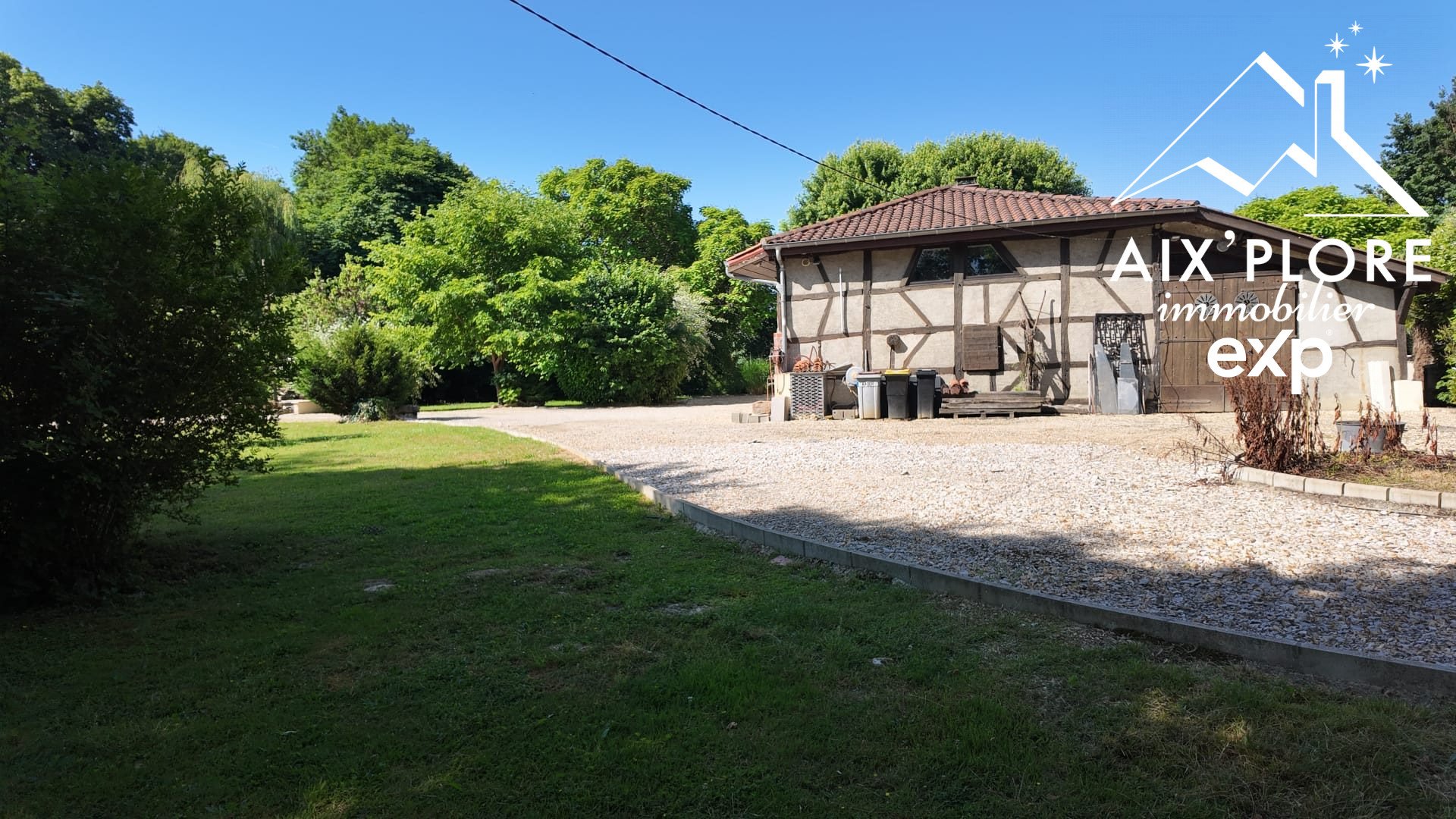 Maison à vendre à Attignat, 203 m²