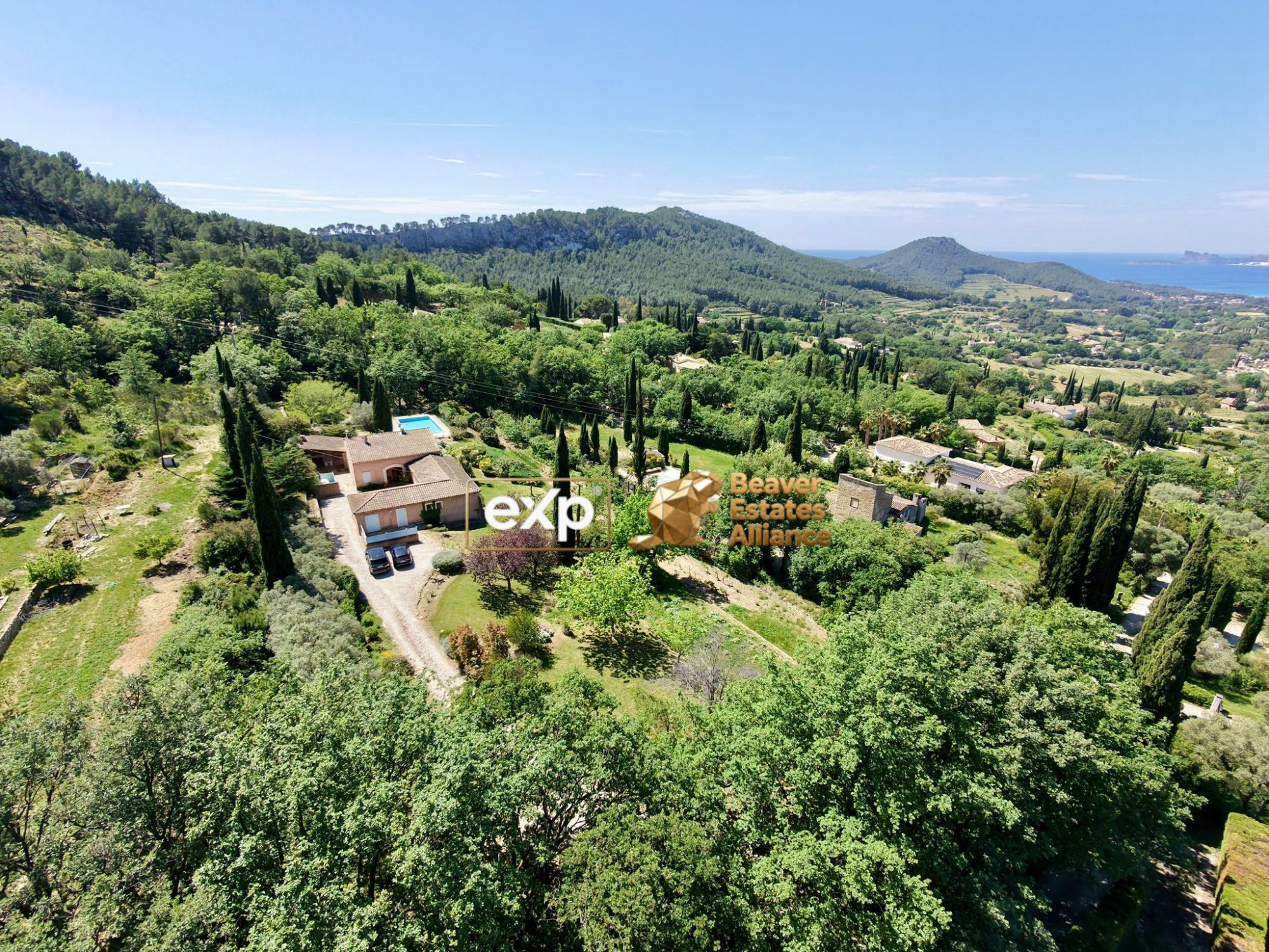 Maison 7 pièces 236 m² · à La Cadière-d'Azur · 236 m² · 2 550 000 €