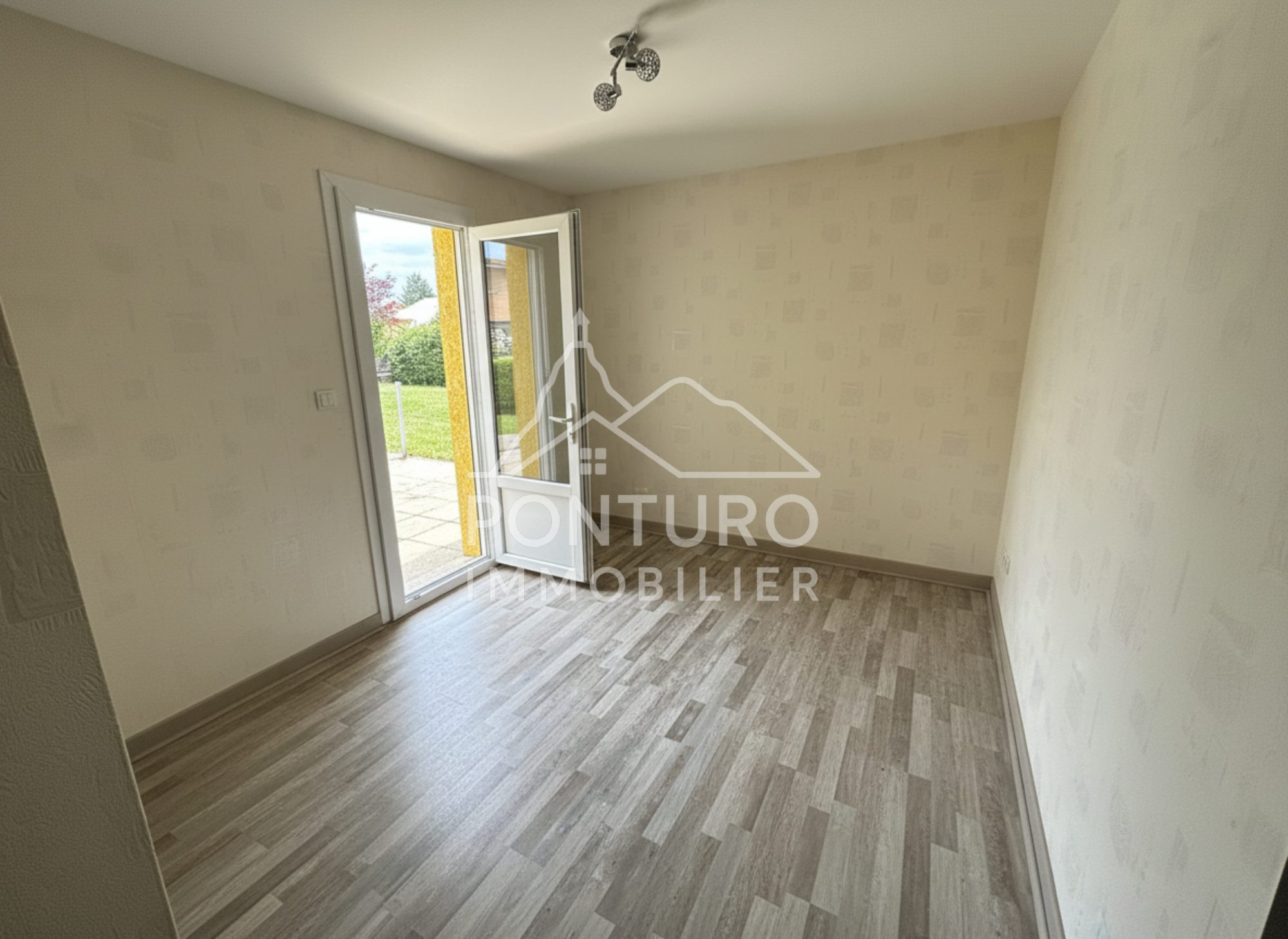 House for sale in Blavozy, 92 m²