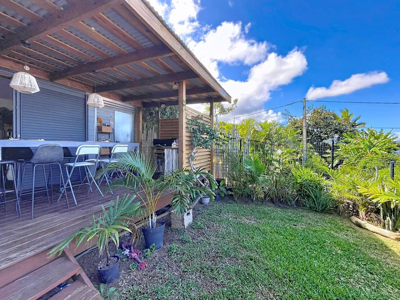 Maison 3 pièces 75 m² · à Les Avirons · 75 m² · 399 000 €