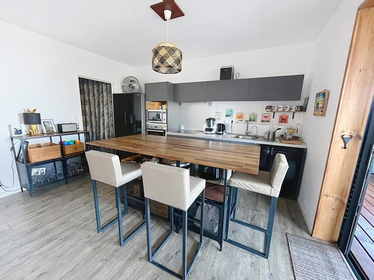 Maison à vendre à Les Avirons, 75 m²