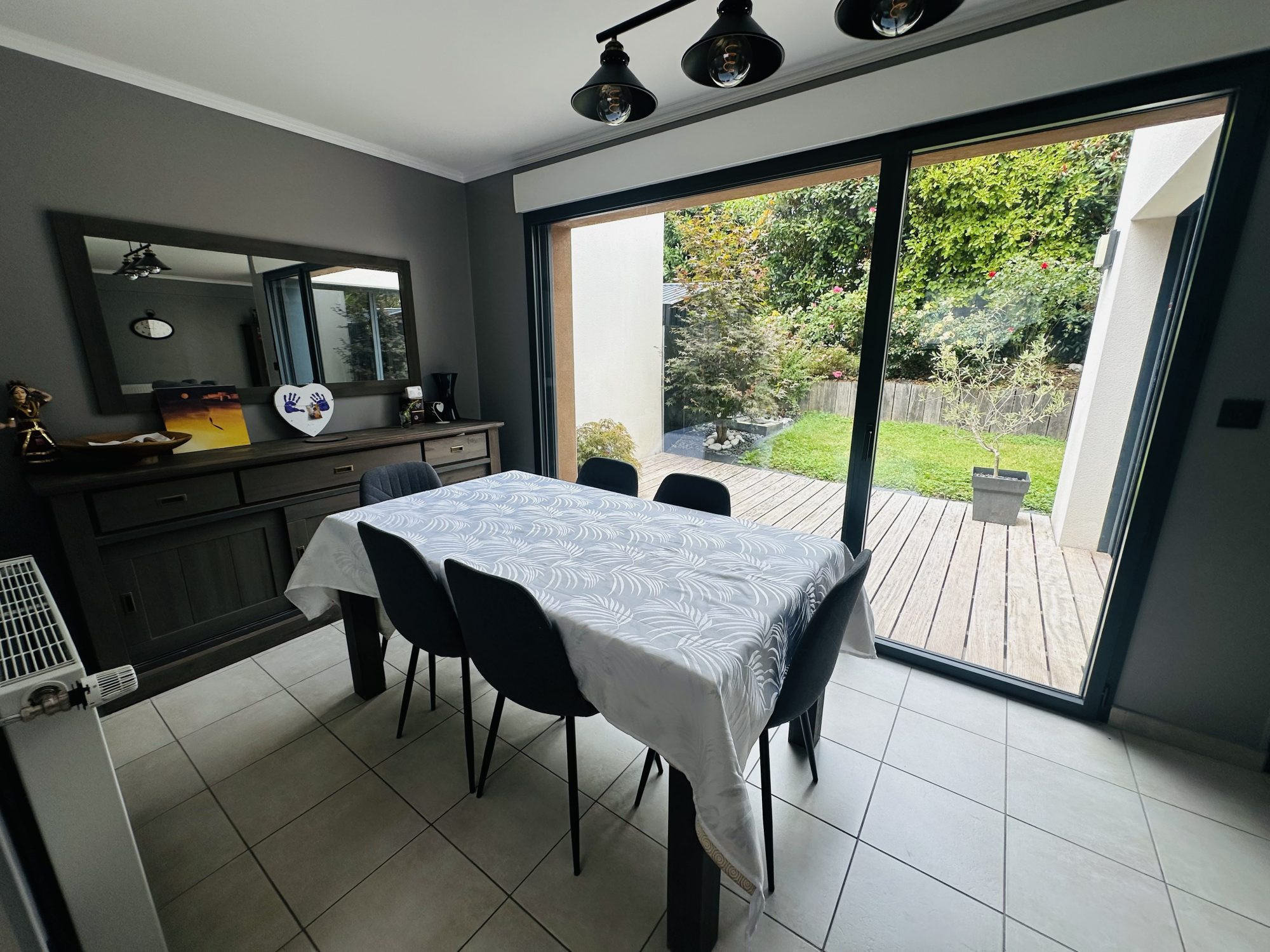 Maison à vendre à Gévezé, 99 m²