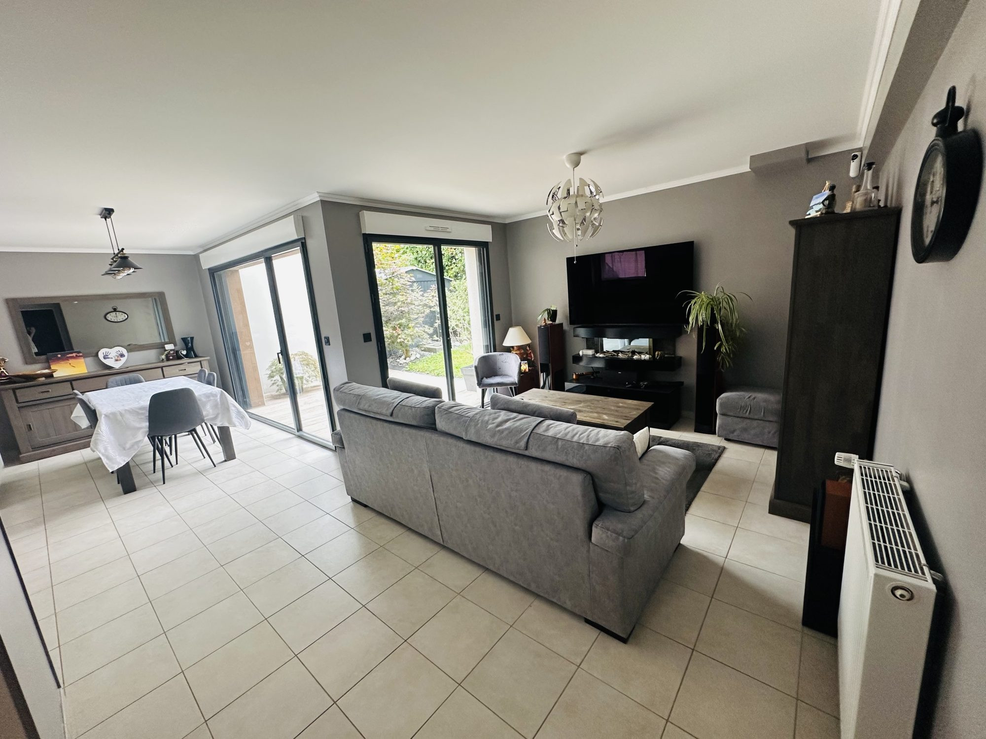 Maison à vendre à Gévezé, 99 m²