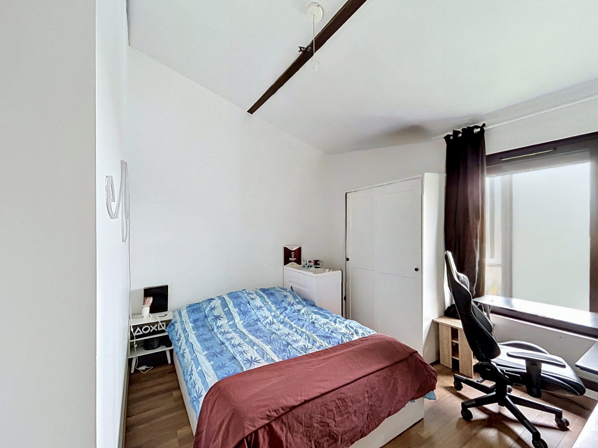 Maison plain -pied rénovée-3 chambres grande dépendance et du potentiel