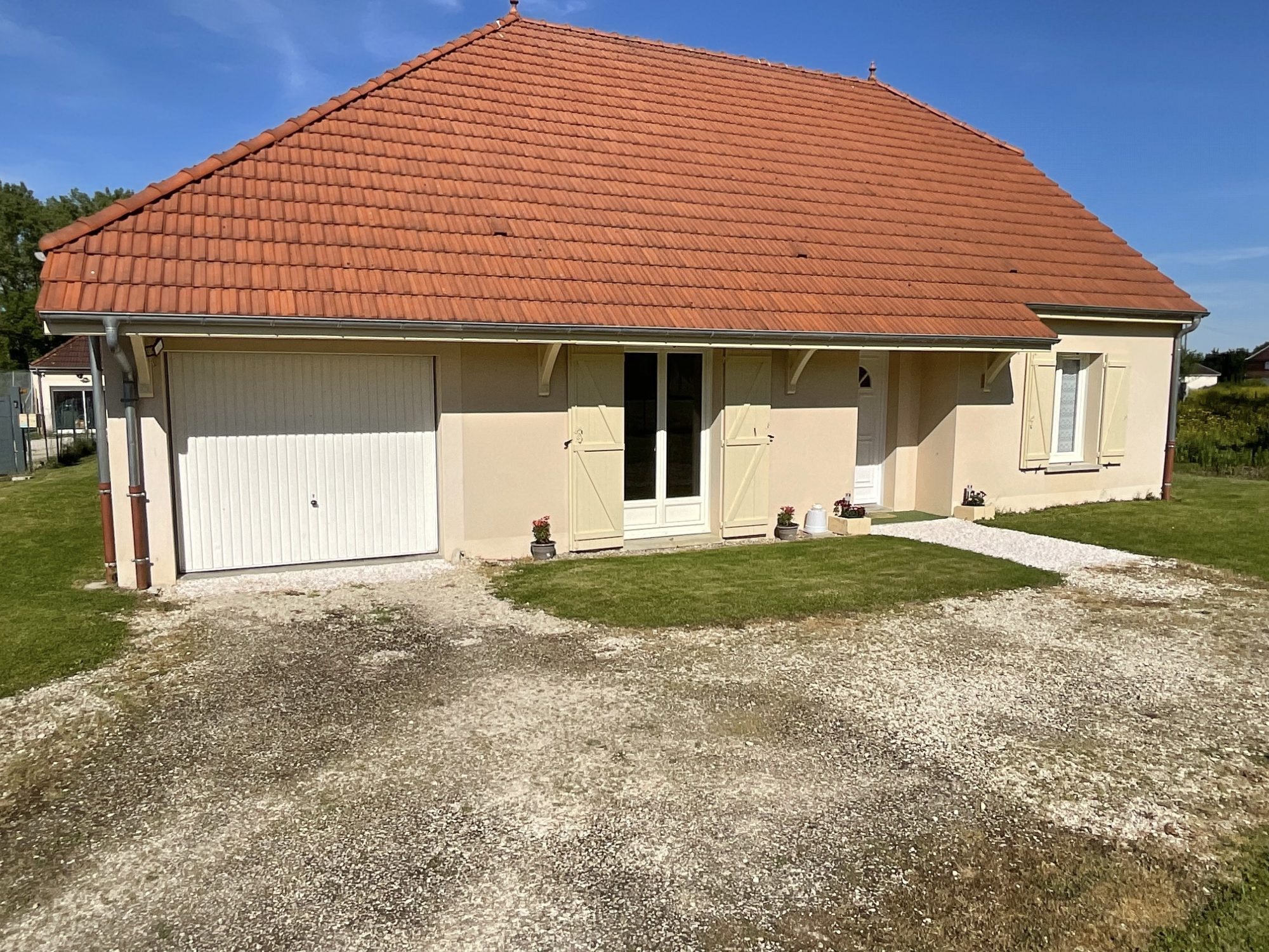Maison 5 pièces 96 m² · à Ervy-le-Châtel · 96 m² · 152 500 €