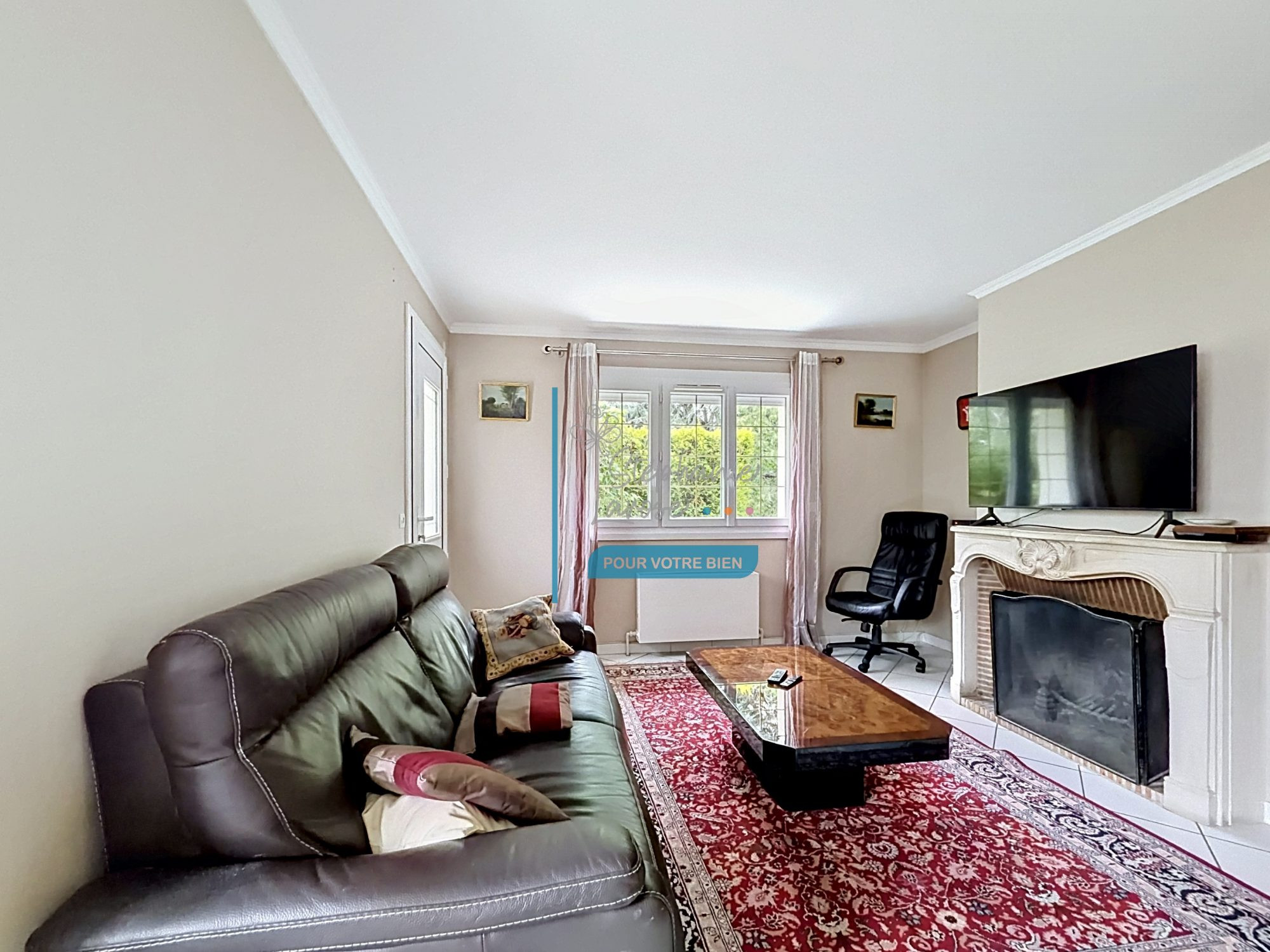 4-Bedroom House with One Bedroom on Ground Floor 5