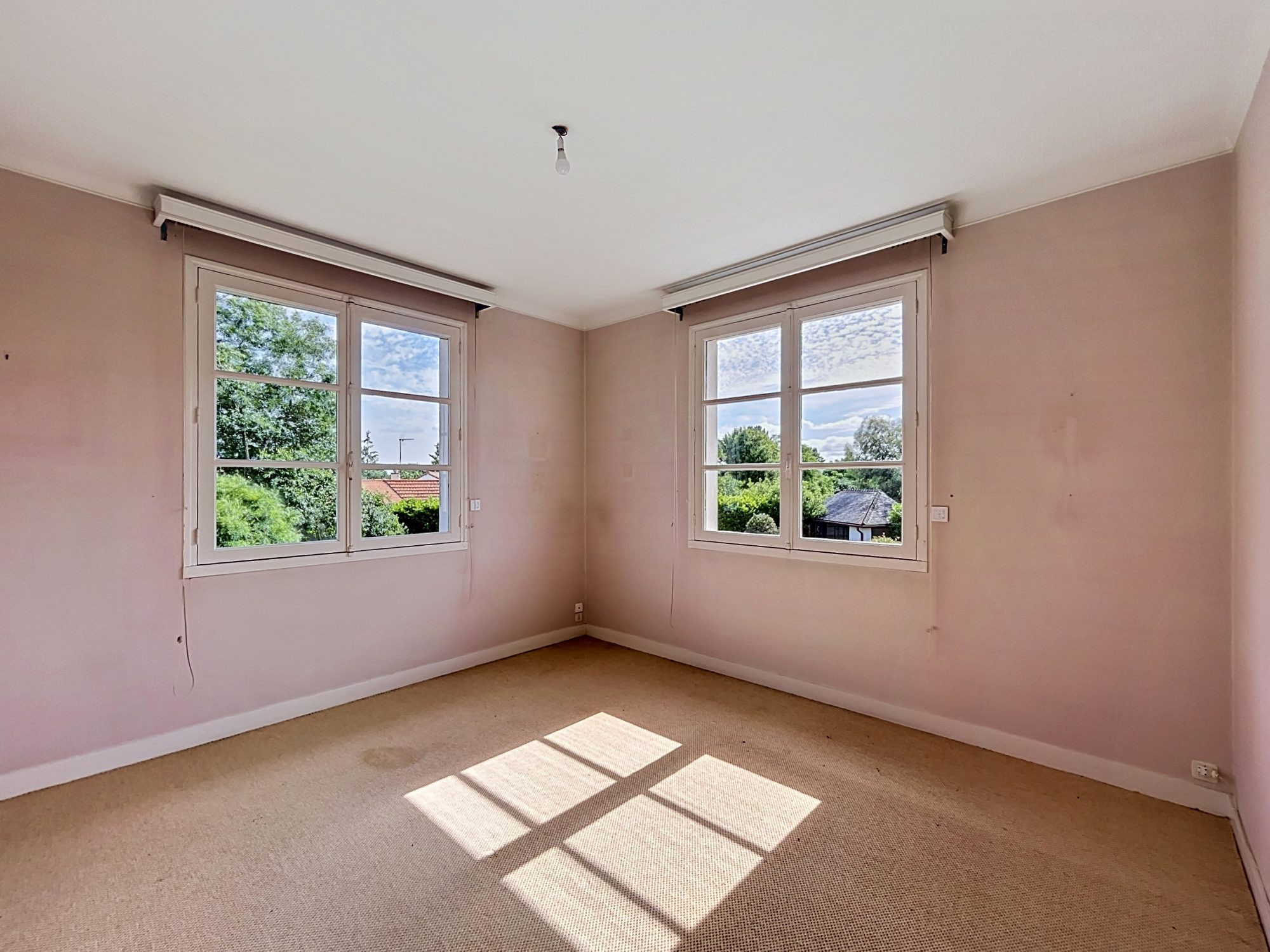 Maison à vendre à Le Pallet, 137 m²