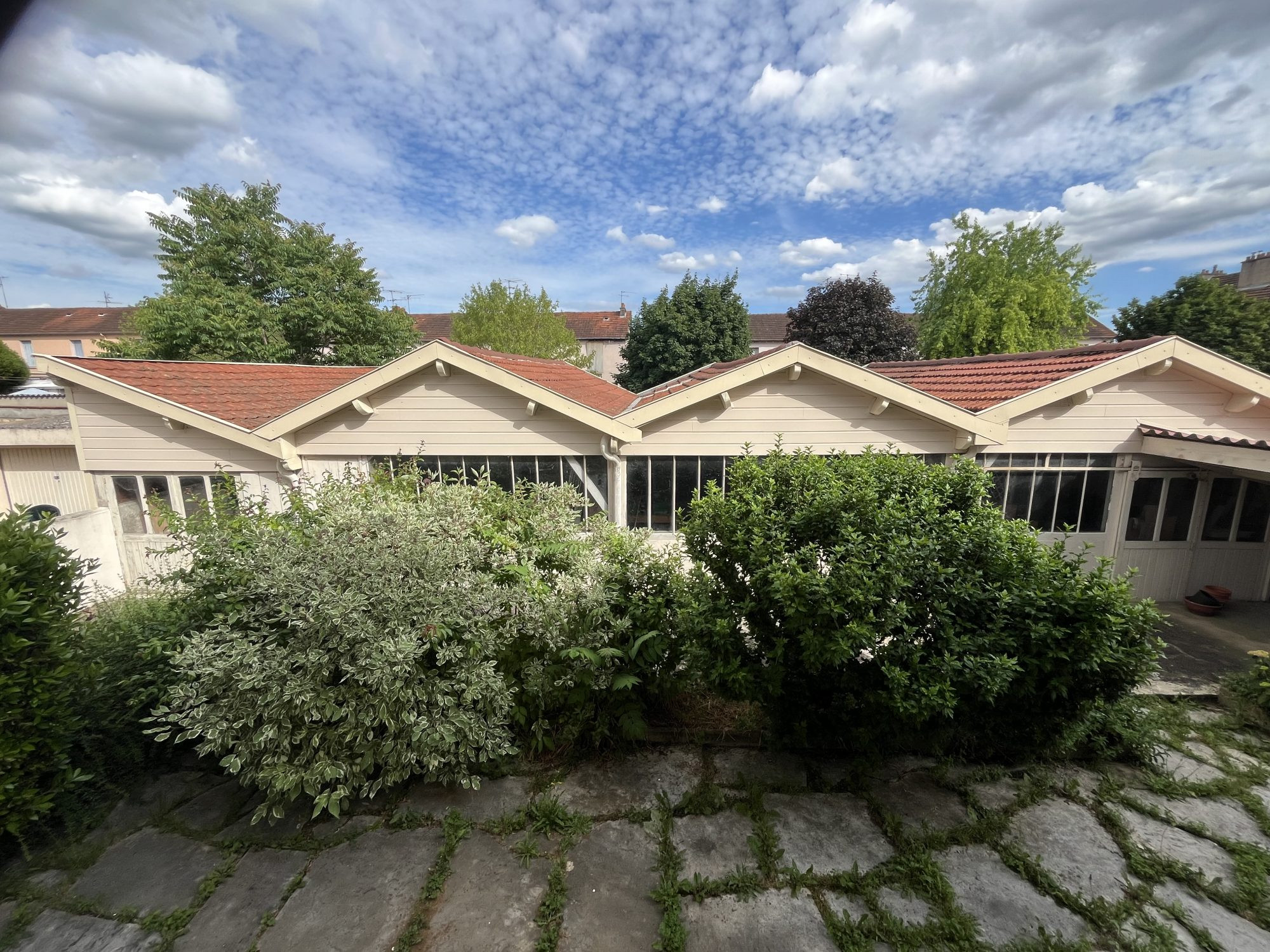 Maison 1 pièce 120 m² · à Dijon · 120 m² · 140 000 €