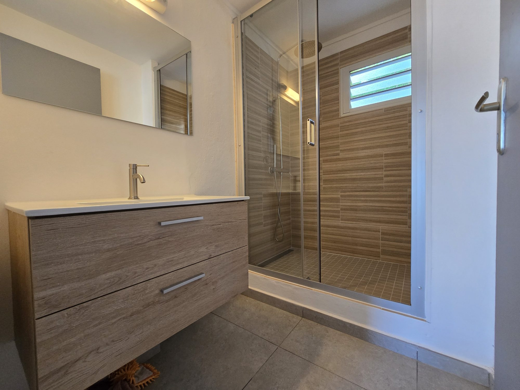 Maison à vendre à Saint Pierre, 50 m²