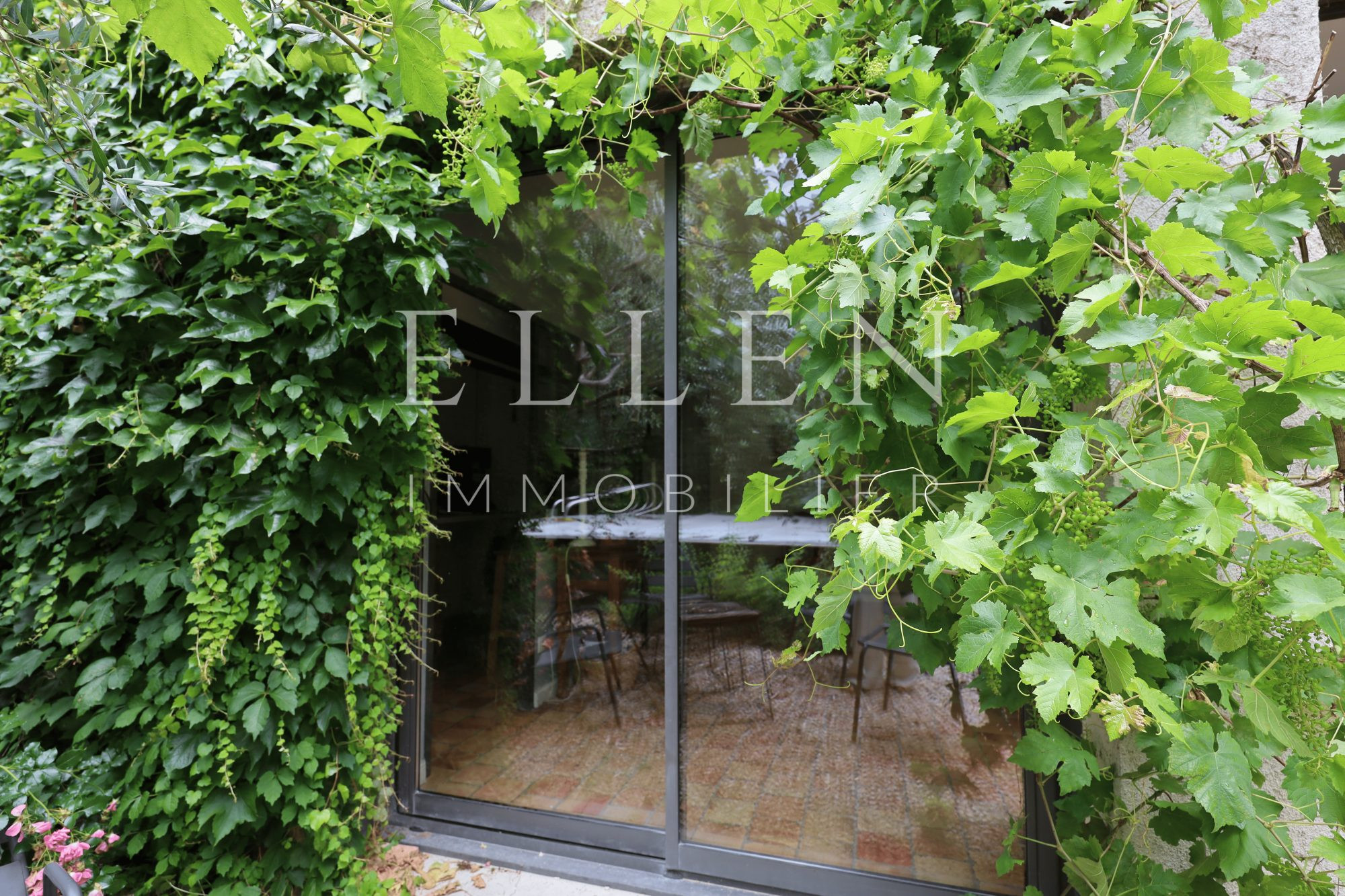 Maison à vendre à Niort, 280 m²