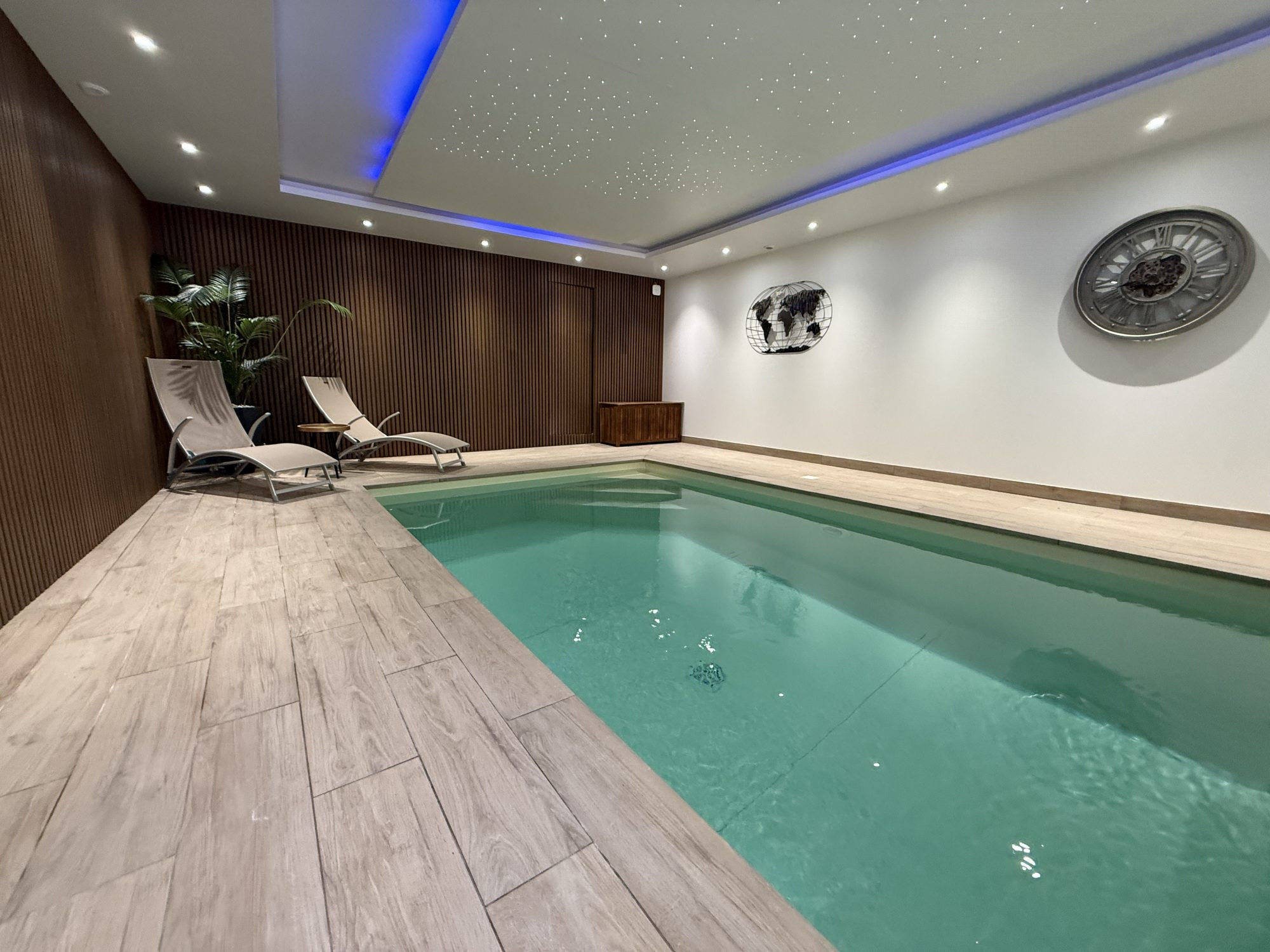 Maison à vendre à Trévou-Tréguignec, 252 m²