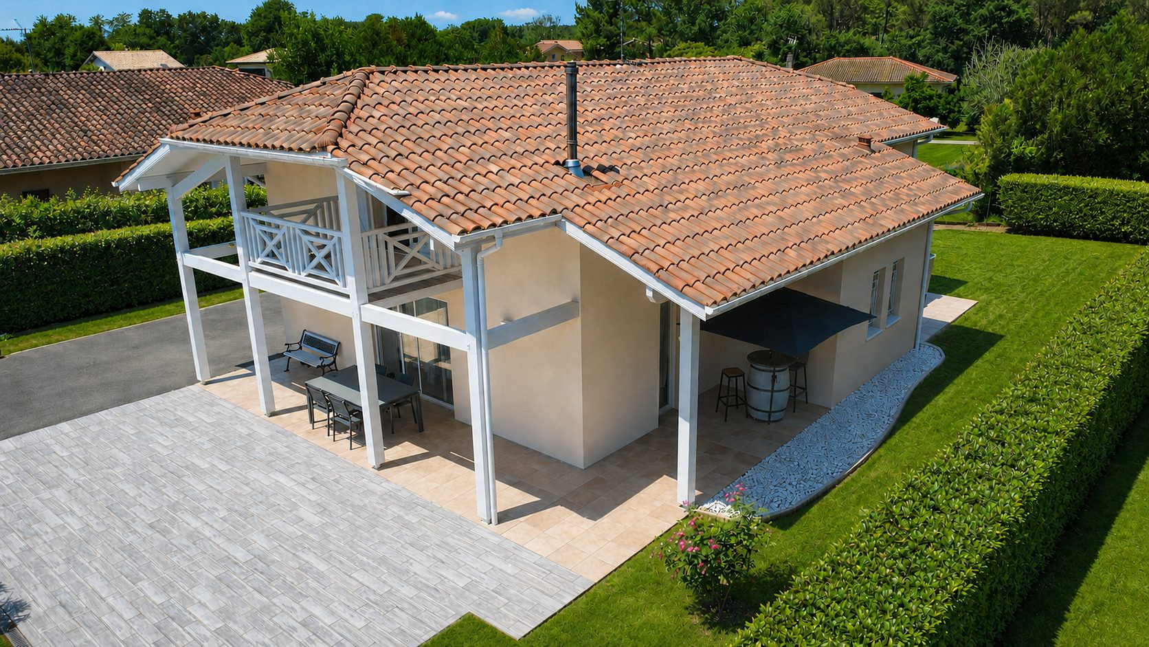 House in Angresse 2