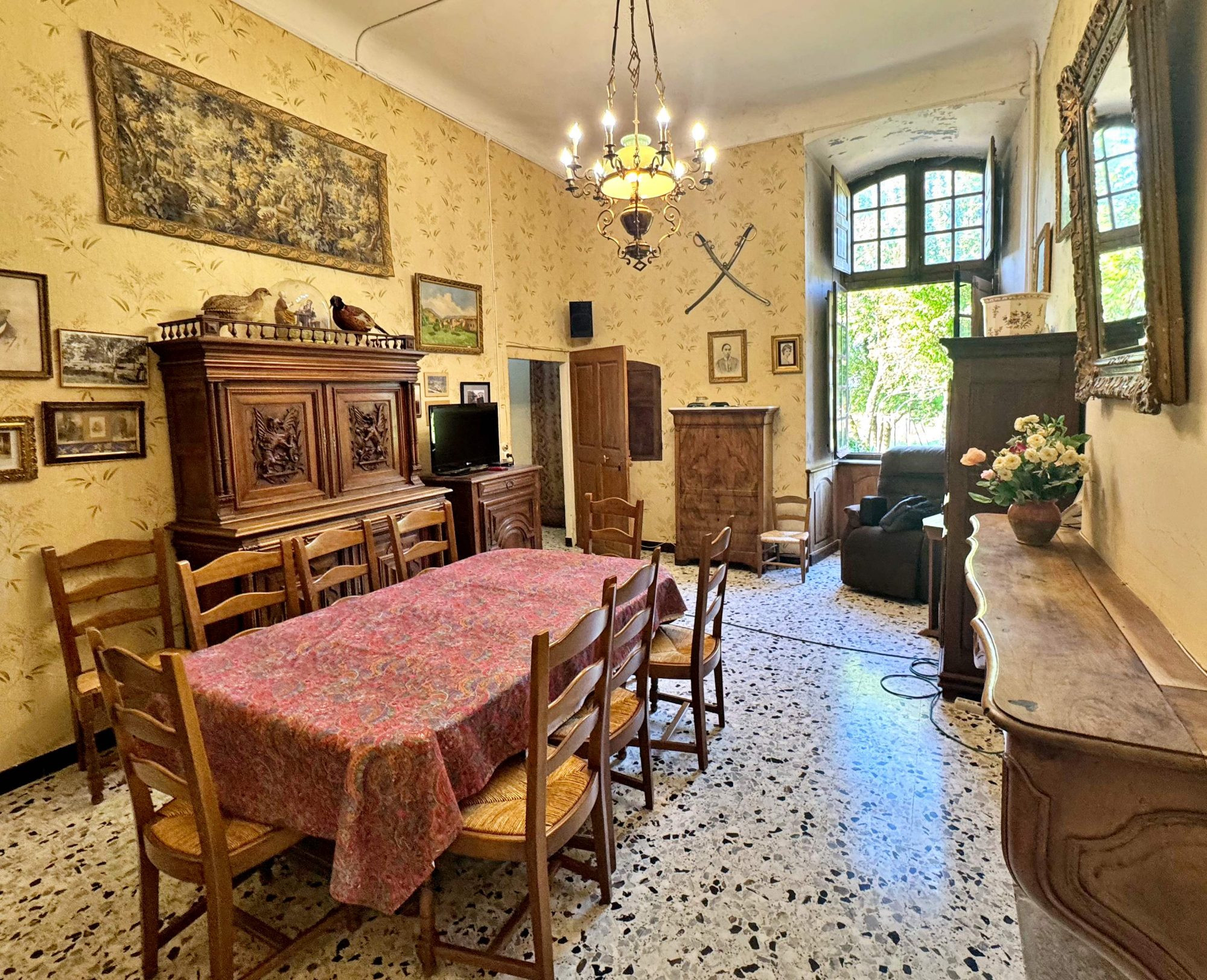 Maison à vendre à Senez, 285 m²