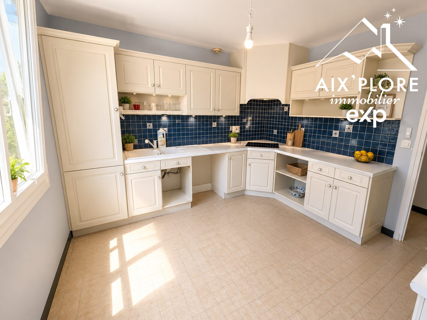 Maison à vendre à Bourg-en-Bresse, 211 m²