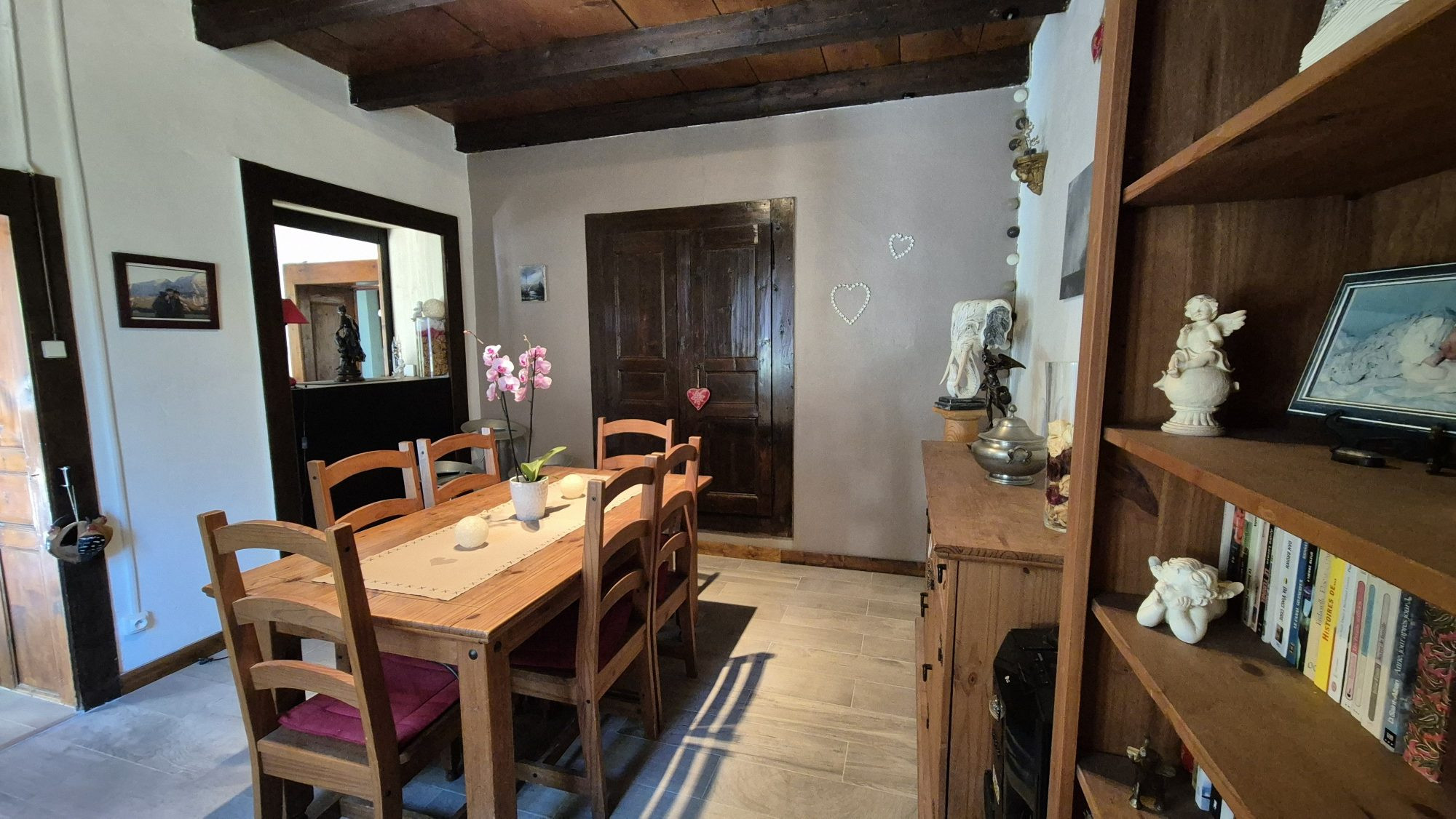 Maison à vendre à Peillonnex, 211 m²