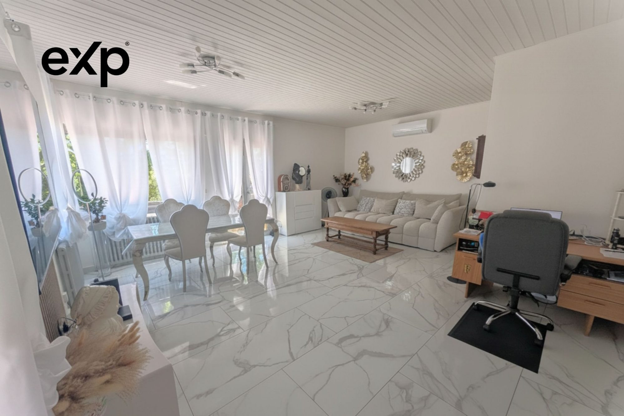 House in Vias 2