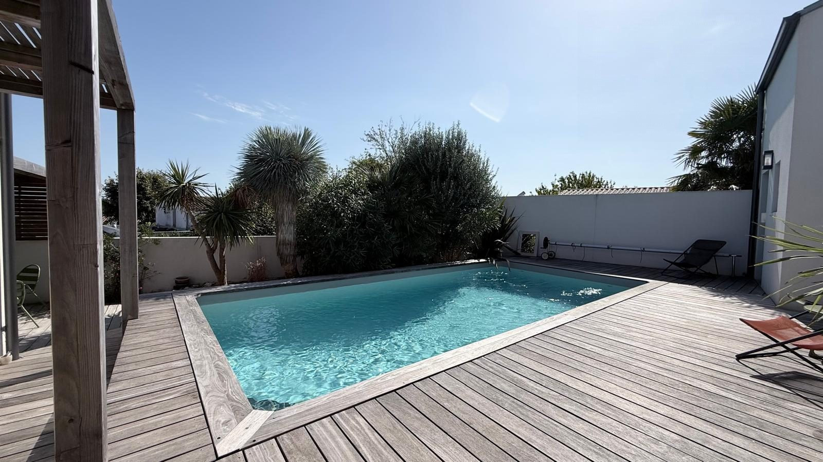 Maison à vendre à Nieul-sur-Mer, 172 m²