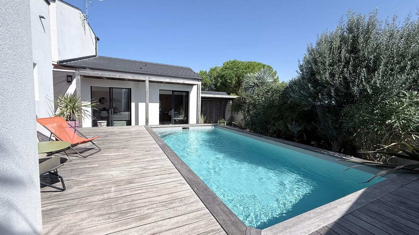 Maison à vendre à Nieul-sur-Mer, 172 m²