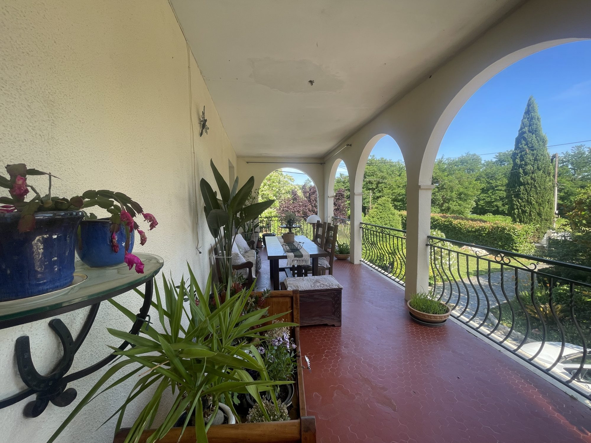 Maison à vendre à Saint-Ambroix, 200 m²