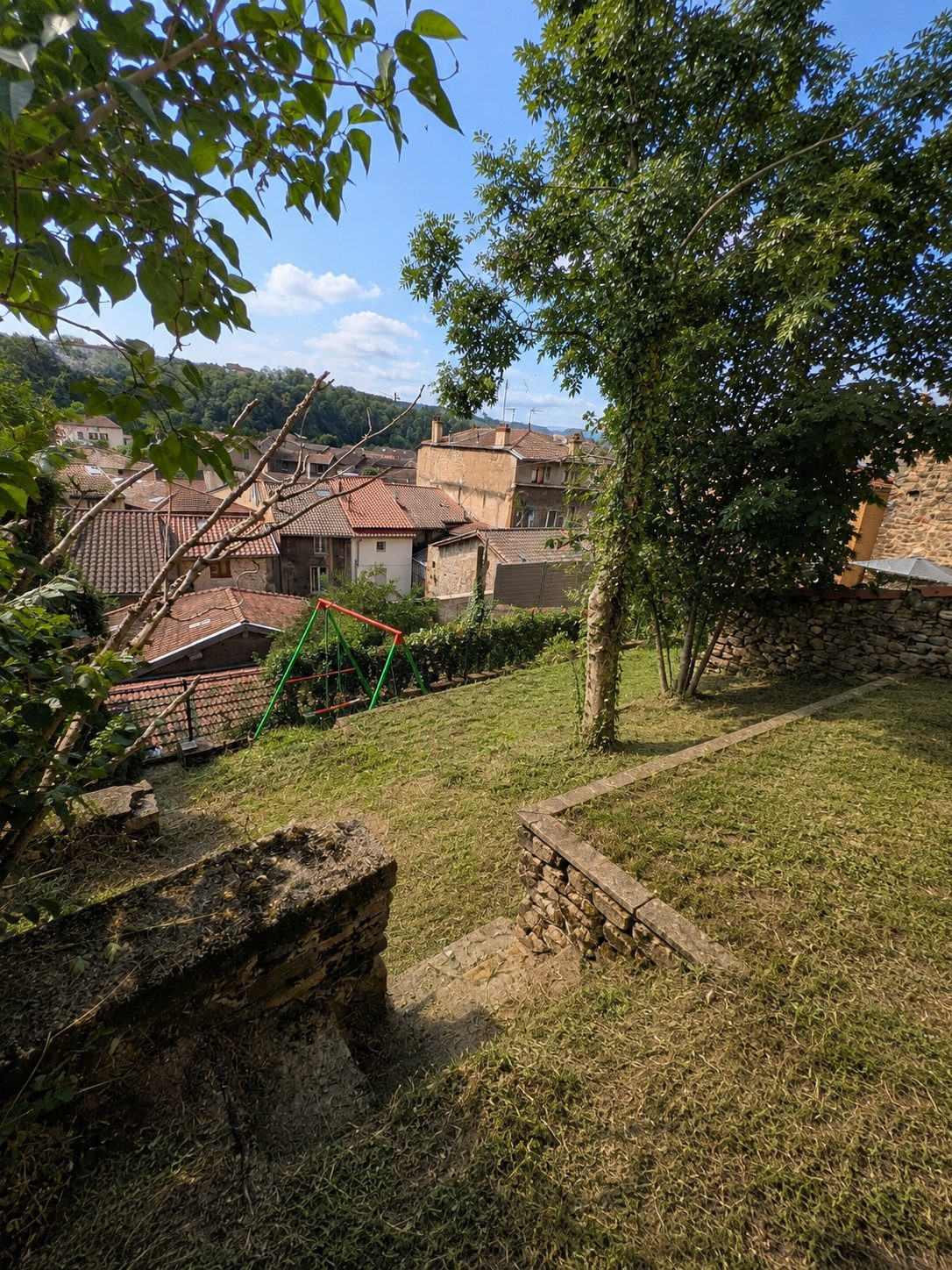Maison à vendre à Sain-Bel, 75 m²