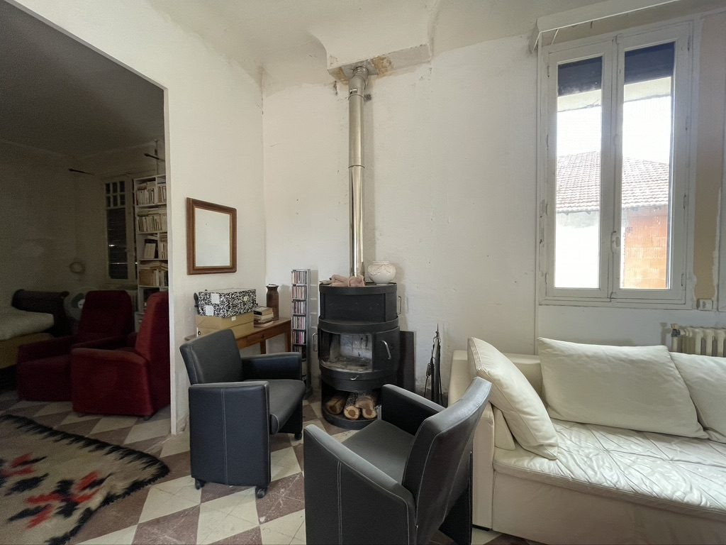 Maison à vendre à Saint-Ambroix, 241 m²