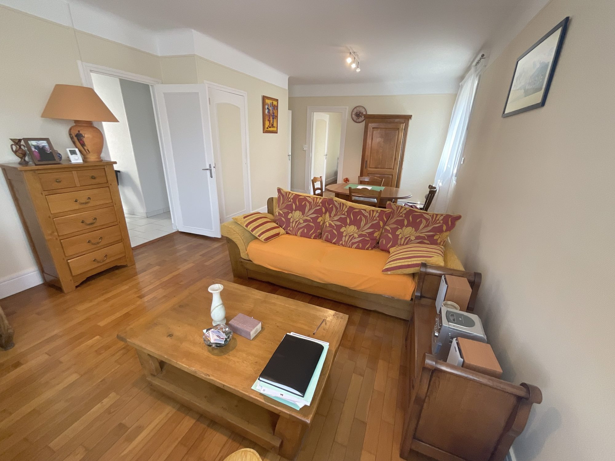 Maison à vendre à Sainte-Savine, 70 m²