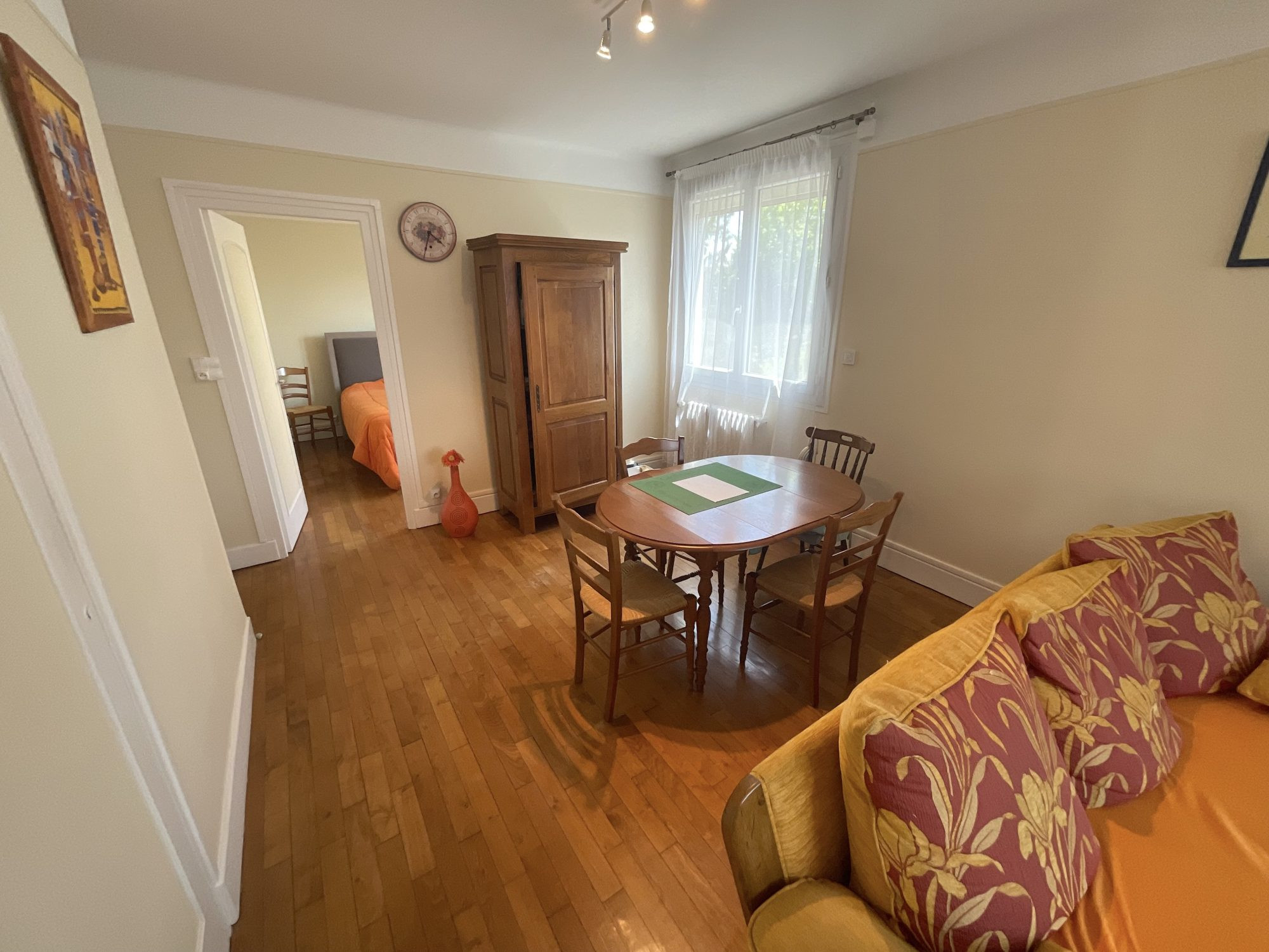 Maison à vendre à Sainte-Savine, 70 m²