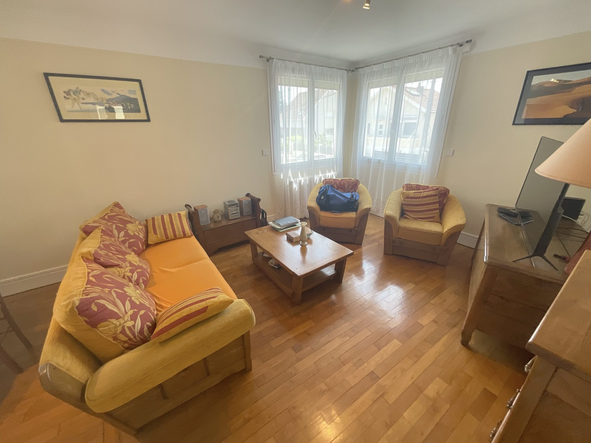 Maison à vendre à Sainte-Savine, 70 m²