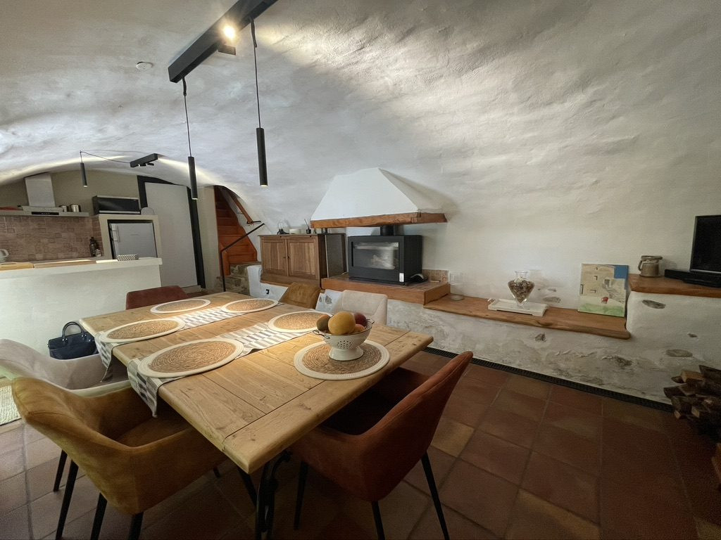 Maison à vendre à Rochegude, 145 m²