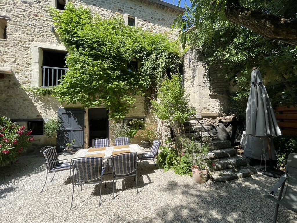 Charming Historic House 2