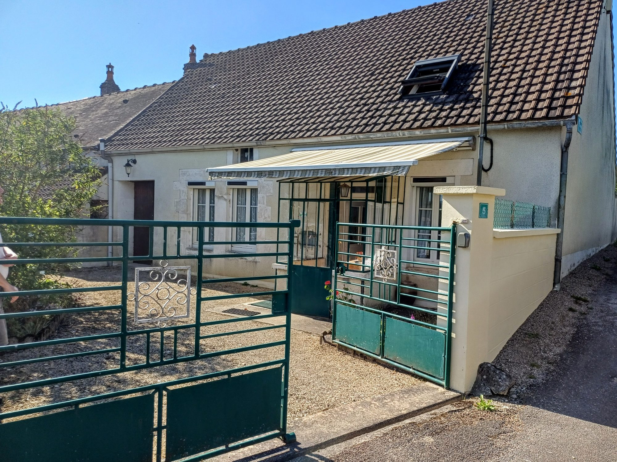 Maison 4 pièces 76 m² · à Villon · 76 m² · 115 000 €