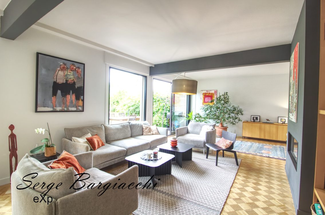 Maison à vendre à Douai, 230 m²