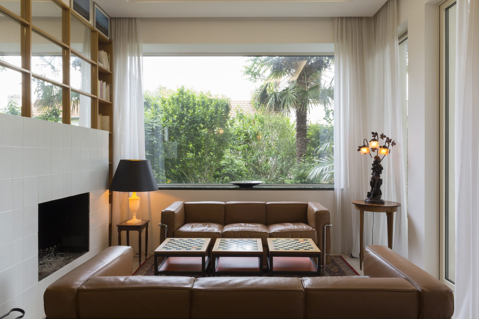 Hôtel Particulier — a work of art in La Rochelle. 3