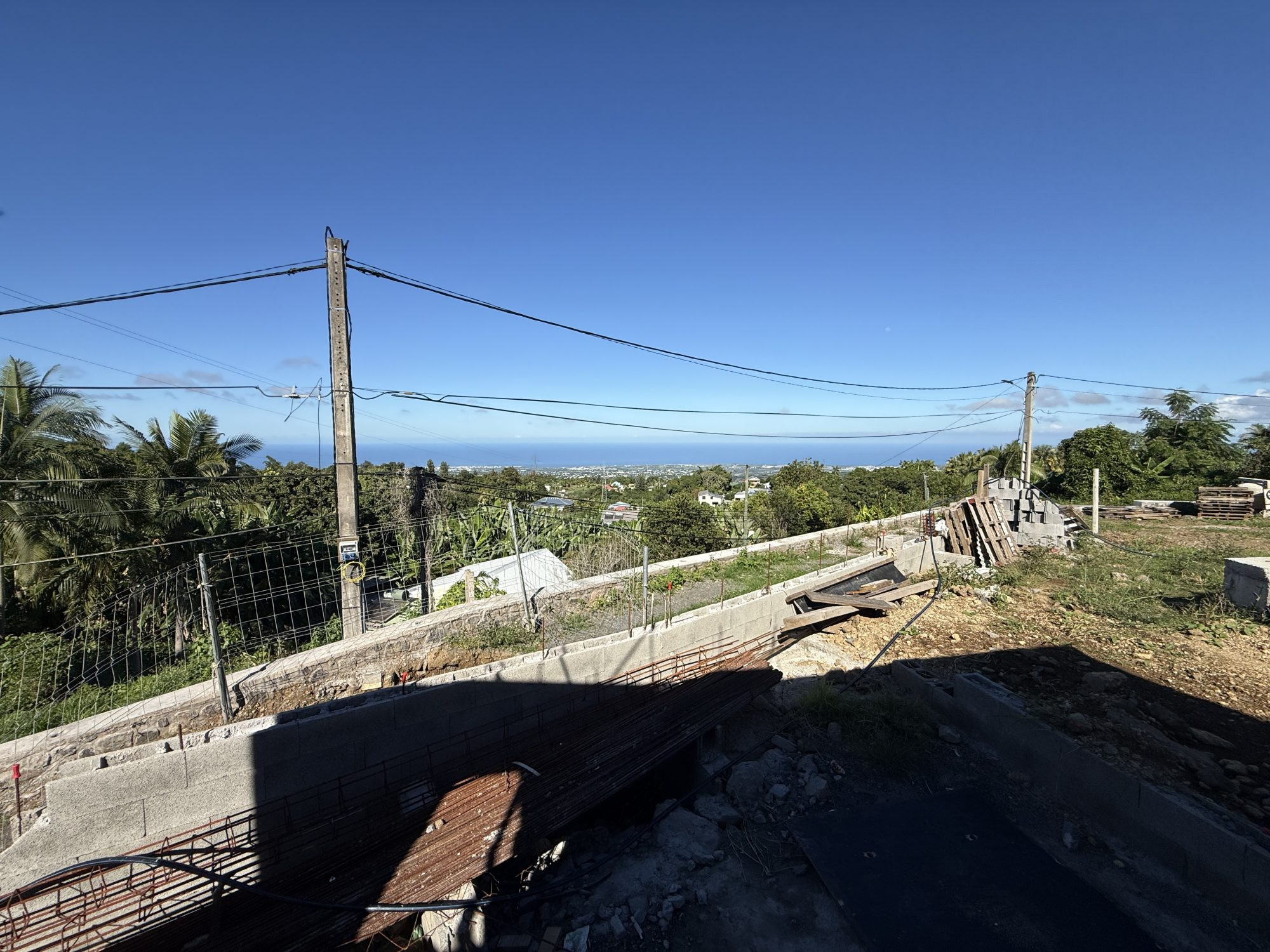Maison neuve avec vue totalement dégagée