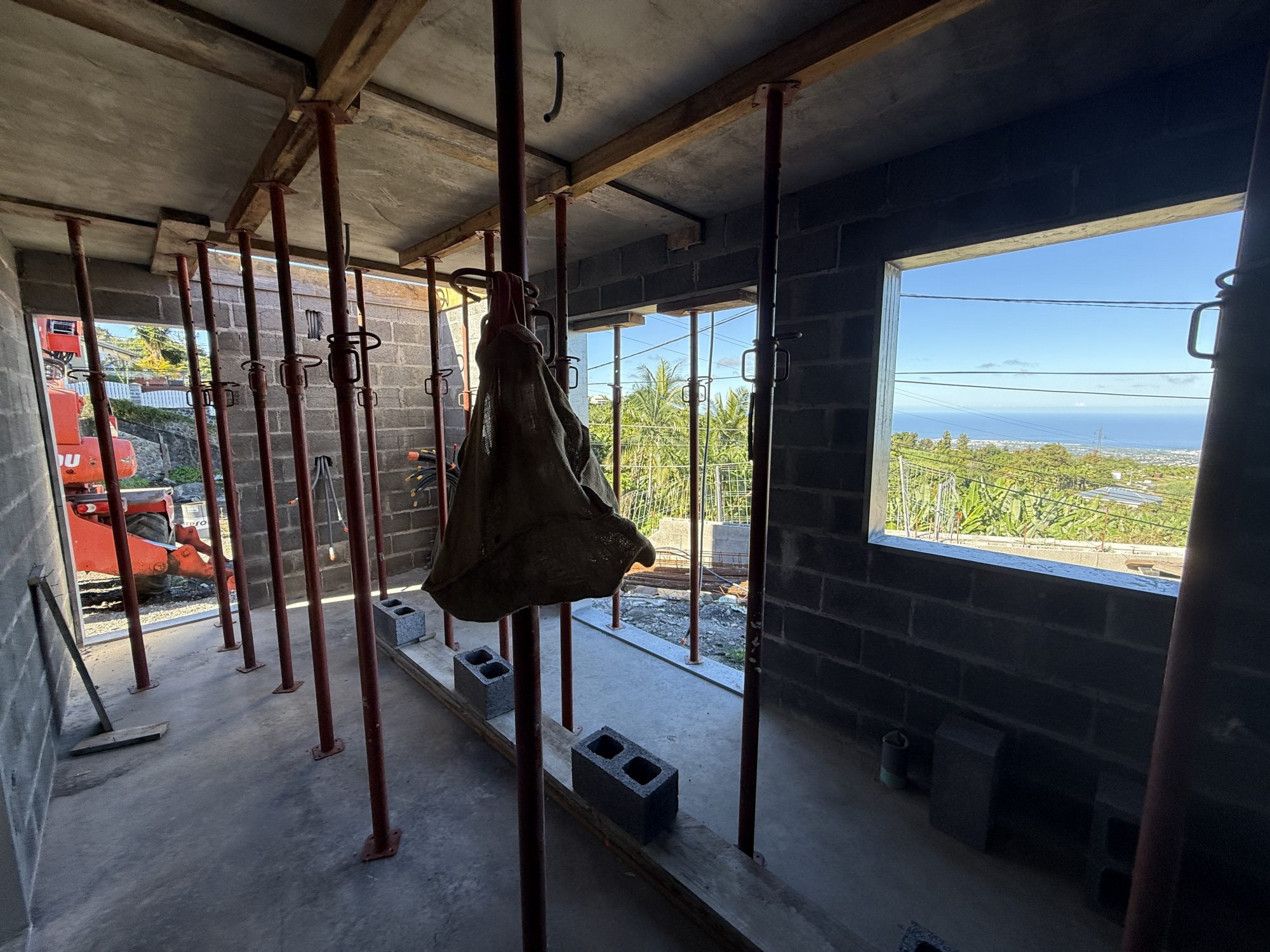 Maison neuve avec vue totalement dégagée
