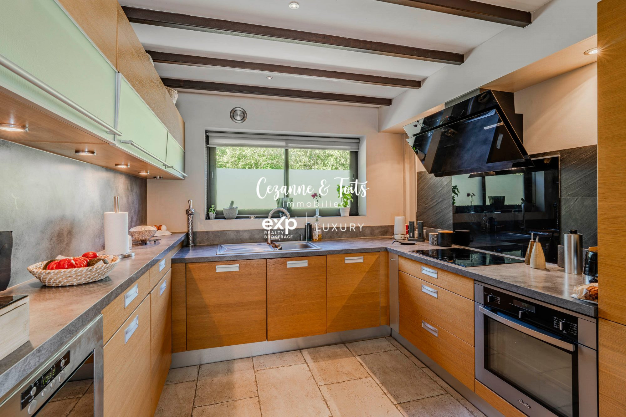 Maison 7 pièces 178 m² · à Cabriès · 178 m² · 1 169 000 €