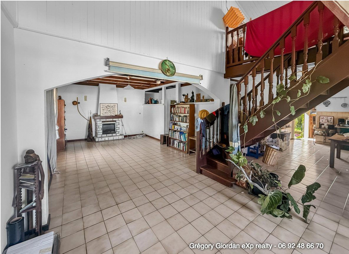Grande Maison Familiale à rénover avec garage