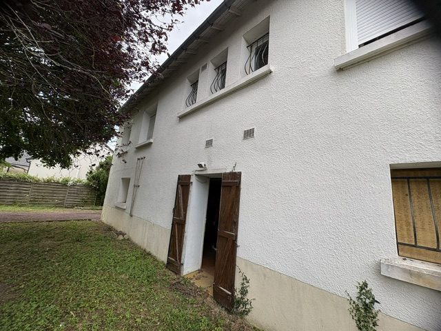 Maison à vendre à Contres, 90 m²