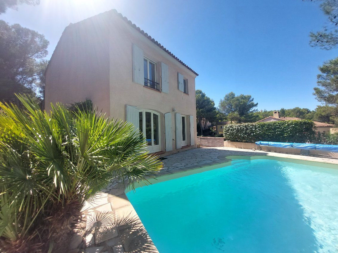 Golf de pont royal, maison calme avec piscine