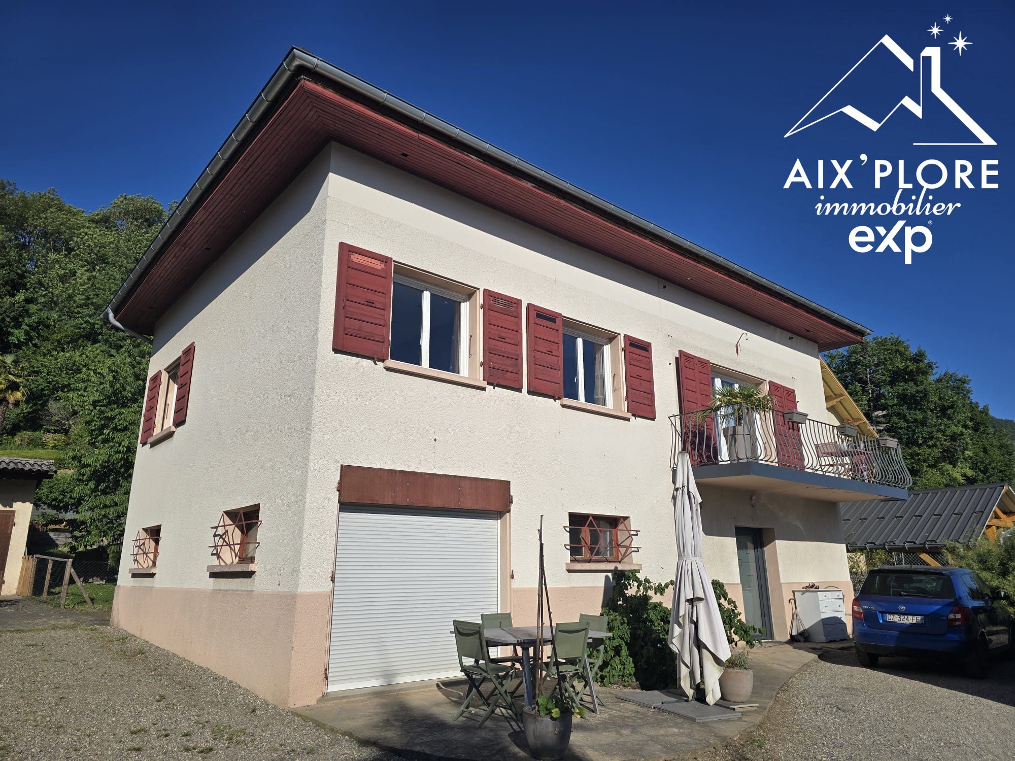 CHALLES-LES-EAUX – Renovated Family Home with Two Independent Apartments & Outbuildings 3