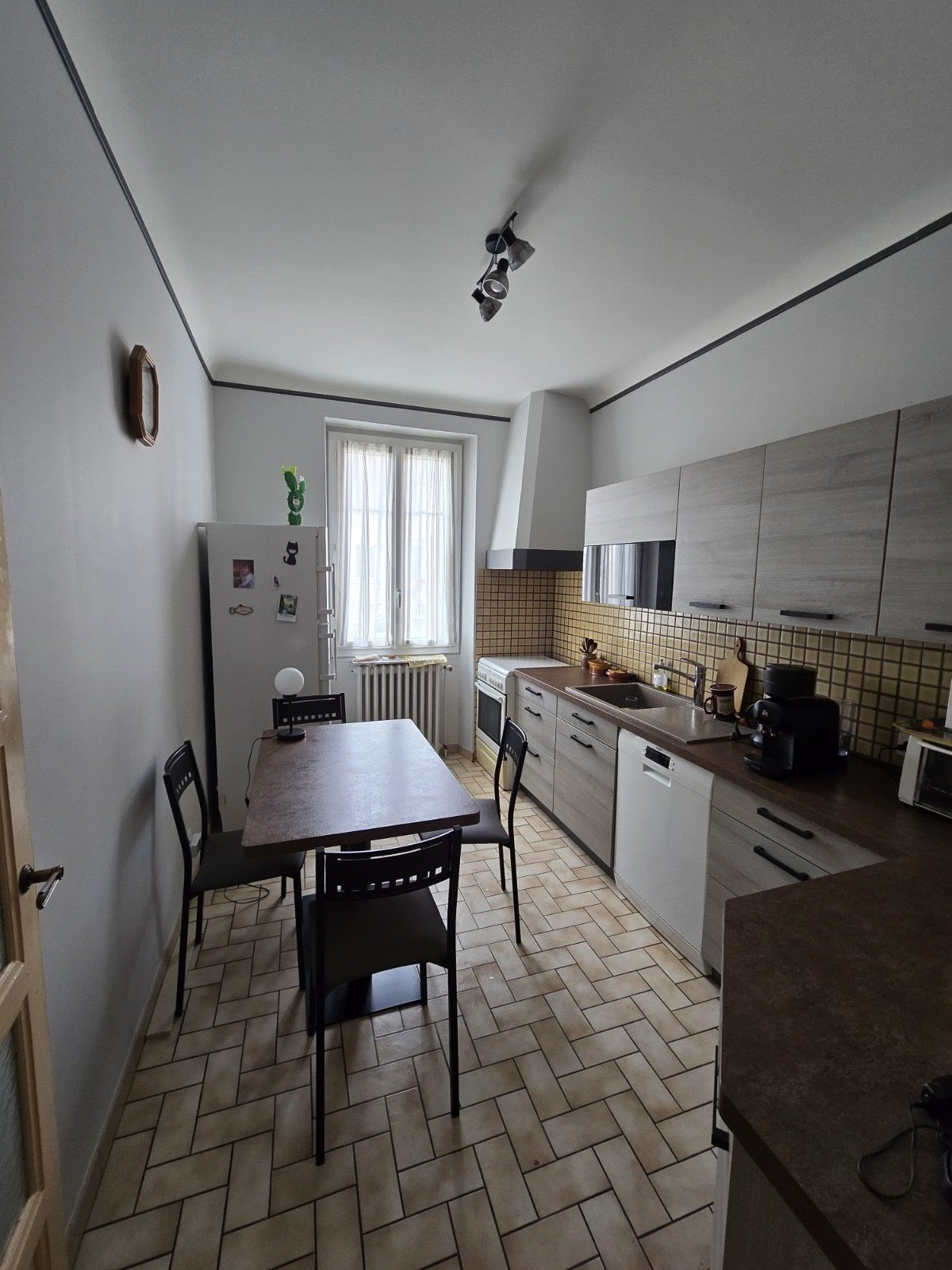 Maison 6 pièces 227 m² · à Dijon · 227 m² · 350 000 €