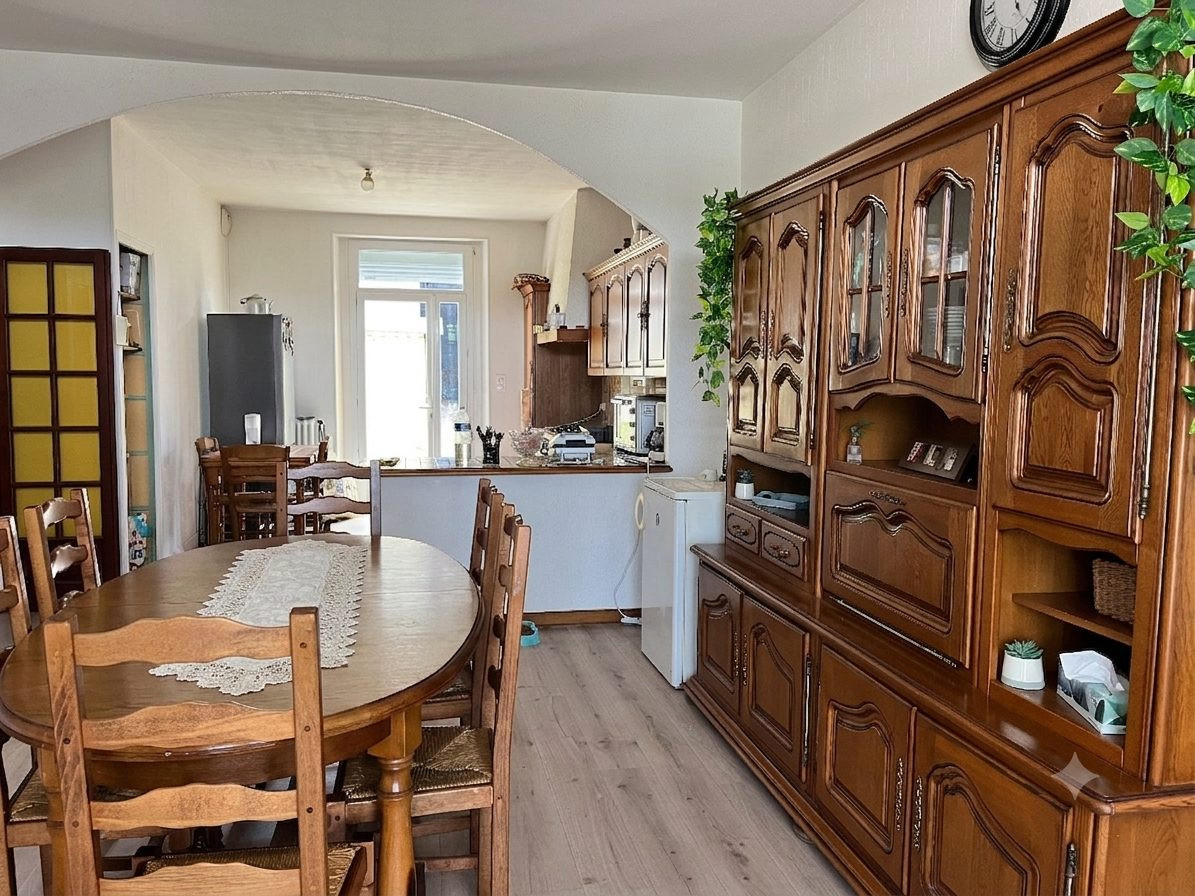 Maison 6 pièces 143 m² · à Razac-sur-l'Isle · 143 m² · 189 000 €