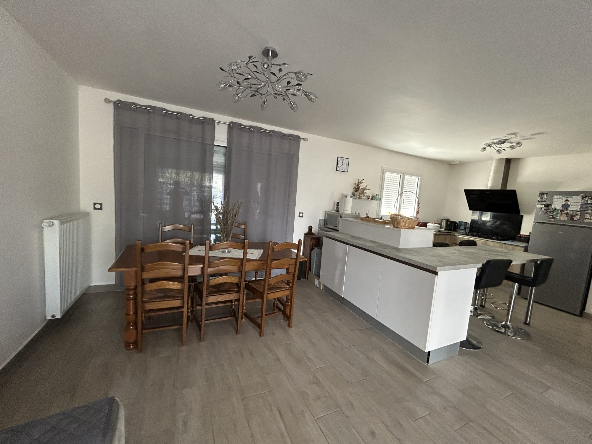 Maison à vendre à Pars-lès-Romilly, 97 m²